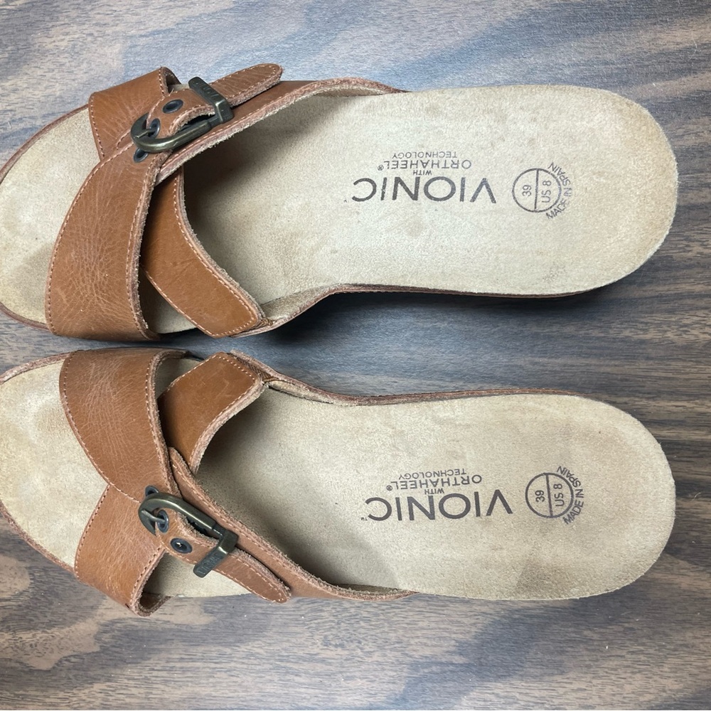 Vionic Women's Brown Sandals